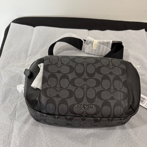 Coach Black and Gray Men's Belt Bag 6” x 10” - Picture 1 of 5